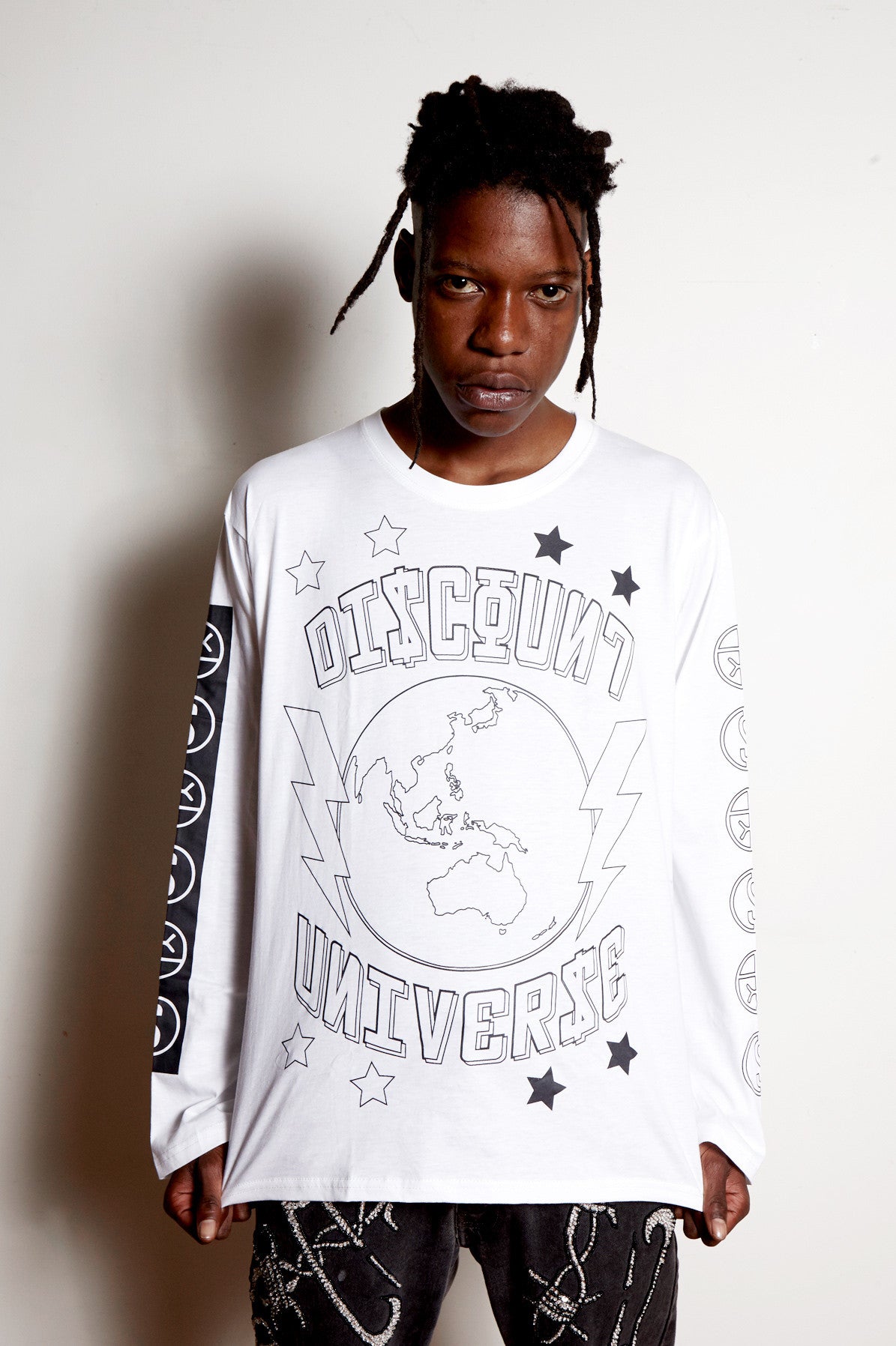 'THE WORLD IS YOURS' Tee White 'THE WORLD IS YOURS' Tee White