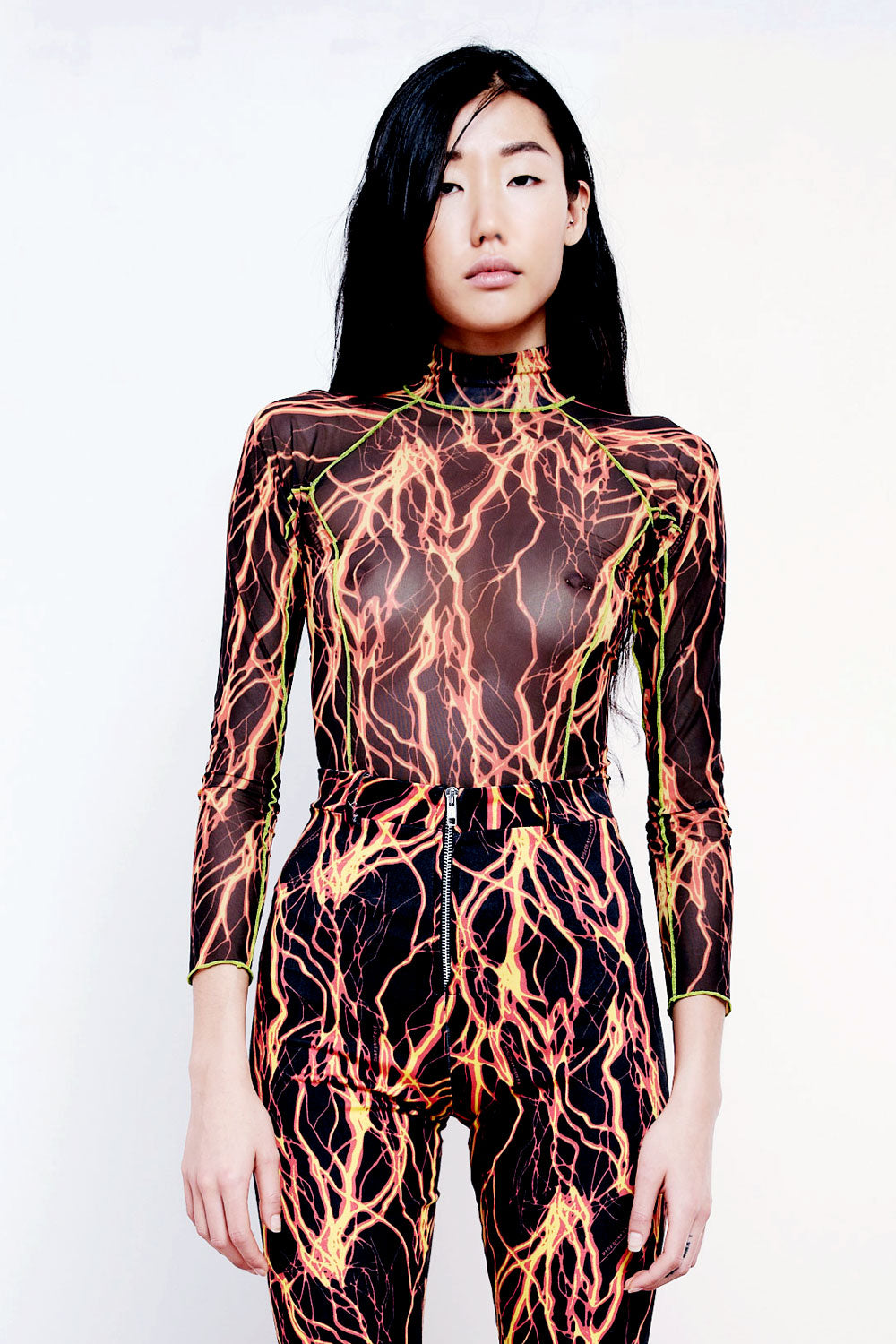 PRE-ORDER The She's Electric Turtleneck